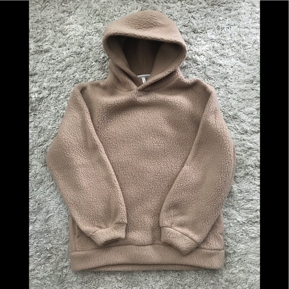 Aritzia The Group by Babaton Lisa Sweatshirt